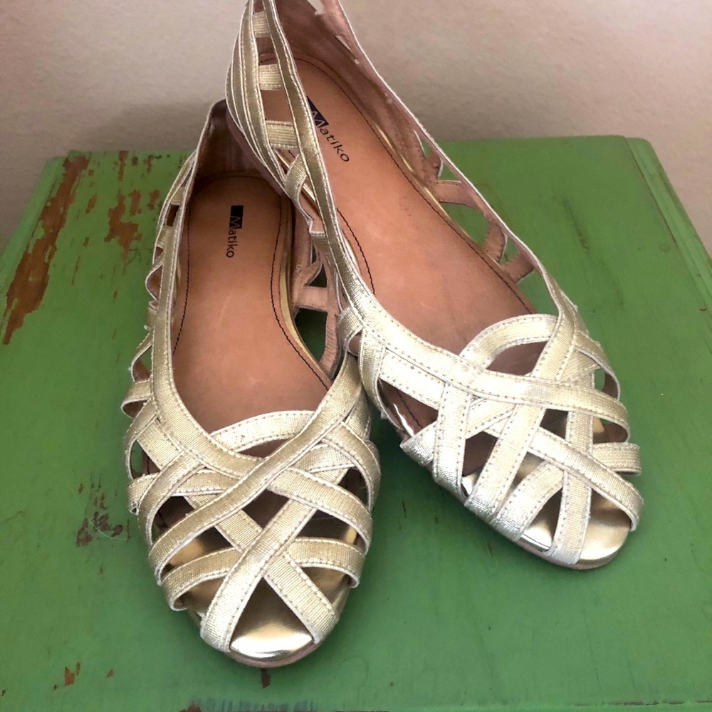 Anthropologie- Matiko Gold Flats